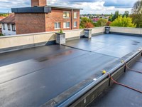 ¿Es necesario quitar el pavimento para impermeabilizar una terraza?