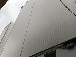 Medianera de Panel sandwich en Boan 8